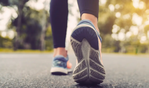 سرعة المشي تقلل خطر الإصابة بـ”مرض خطير”