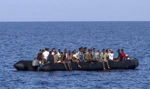 75 مهاجرا يواجهون مخاطر قبالة سواحل ليبيا