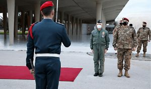 رئيس أركان الدفاع الإيطالي: على الشعب اللبناني أن يفخر بجيشه!