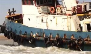 قراصنة يطالبون بـ80 ألف دولار لإطلاق سراح سفينة عراقية