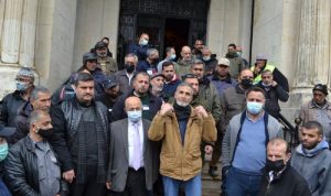 اعتصام تحذيري لعمال بلدية طرابلس