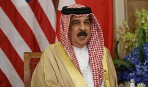 ملك البحرين يعلن تضامنه مع الأردن