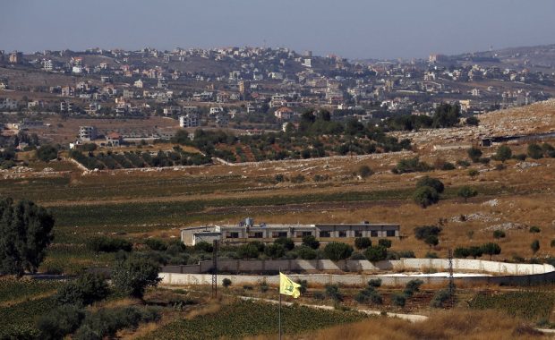 إسرائيل: "الحزب" يدشن مواقع عسكرية على الحدود!