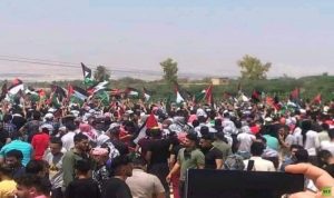 لليوم الثاني… أردنيون يحتشدون قرب حدود الضفة