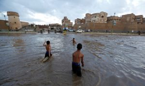 سيول جارفة تقتل 7 أشخاص في اليمن
