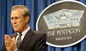 وفاة وزير الدفاع الأميركي السابق دونالد رامسفيلد