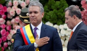 بعد إطلاق النار على طائرة الرئيس… كولومبيا تعتقل 10 أشخاص