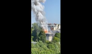 حريق قرب مقر رئيس الوزراء الفرنسي وسط باريس