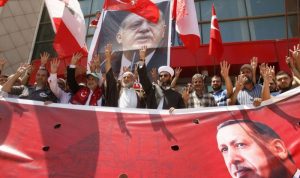 انكفاء السعودية يمنح تركيا لعب دور “حامية سنة لبنان”