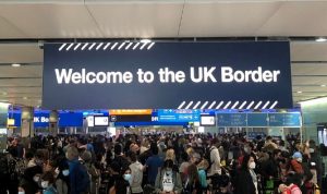 مطار هيثرو البريطاني: لوقف بيع الرحلات