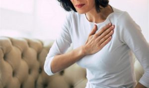هذه أعراض النوبة القلبية لدى النساء