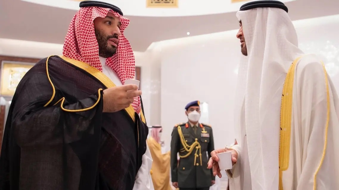 بن زايد: ماضون بتعزيز العلاقات الراسخة مع السعودية