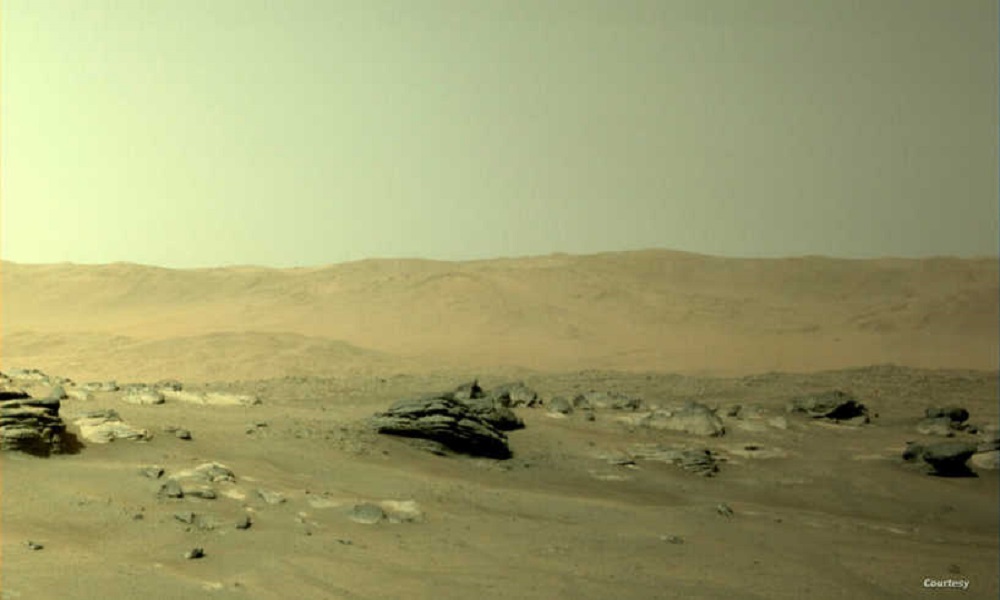 المريخ يخرج عن صمته: كوكب هادئ بسرعتَي صوت