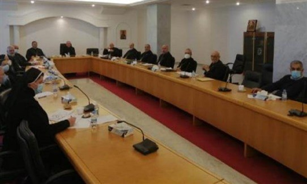 مطارنة الروم الكاثوليك: لبنان يحتاج الى رجال دولة