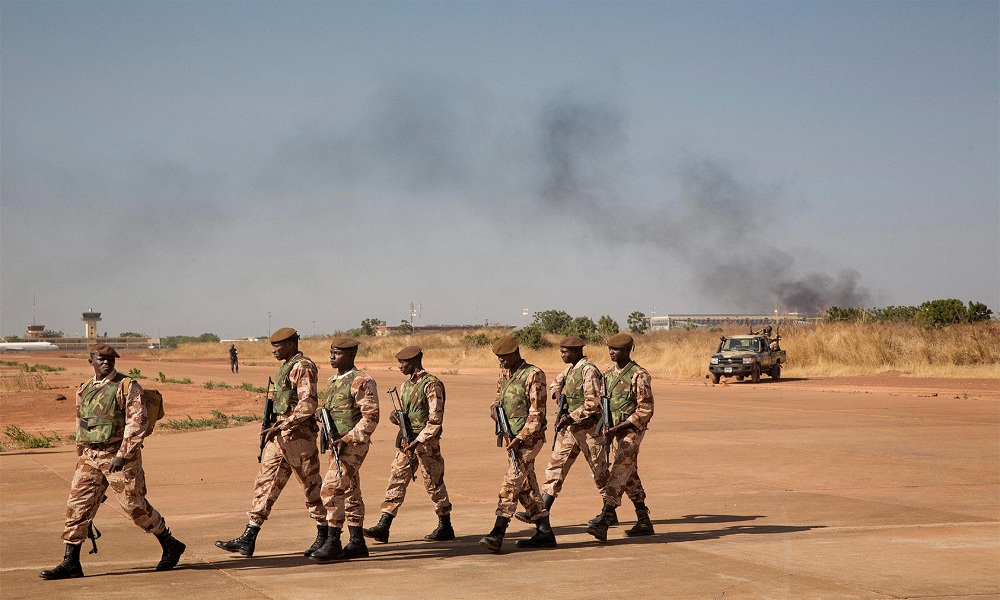 ارتفاع حصيلة القتلى في هجوم تيسلي بمالي إلى 42 جندياً