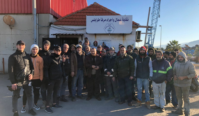 وقفة تضامنية لعمال وأجراء مرفأ طرابلس: نرفض هذا الوضع!