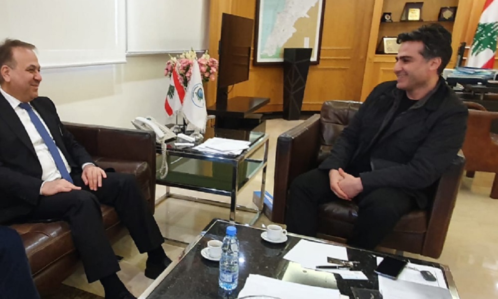 لقاء بين حميه وسفير لبنان لدى العراق