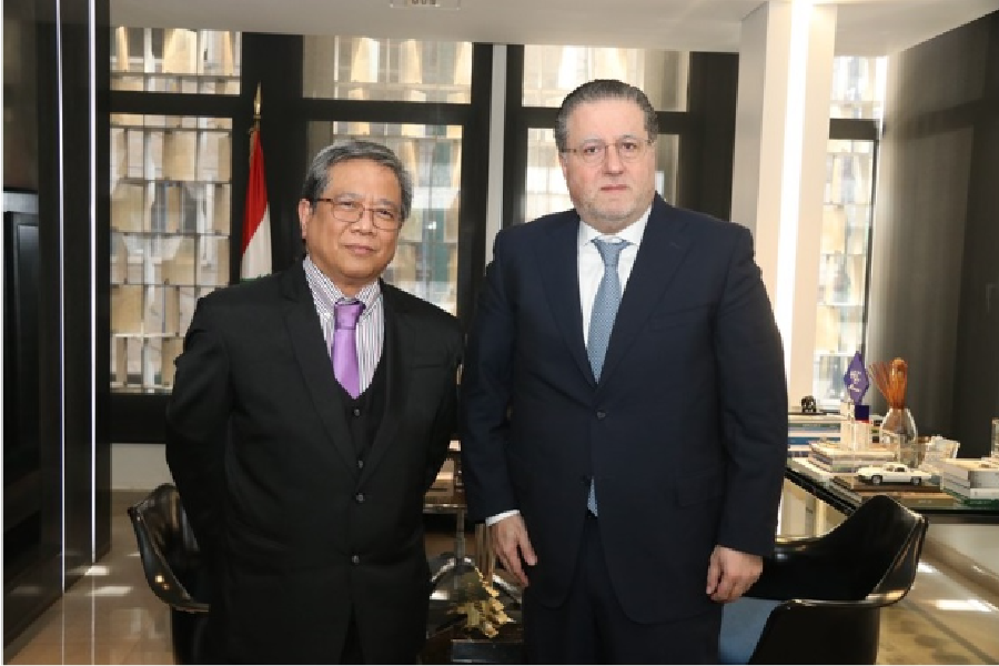 تعزيز العلاقات الاقتصادية بين شقير وسفير الفلبين