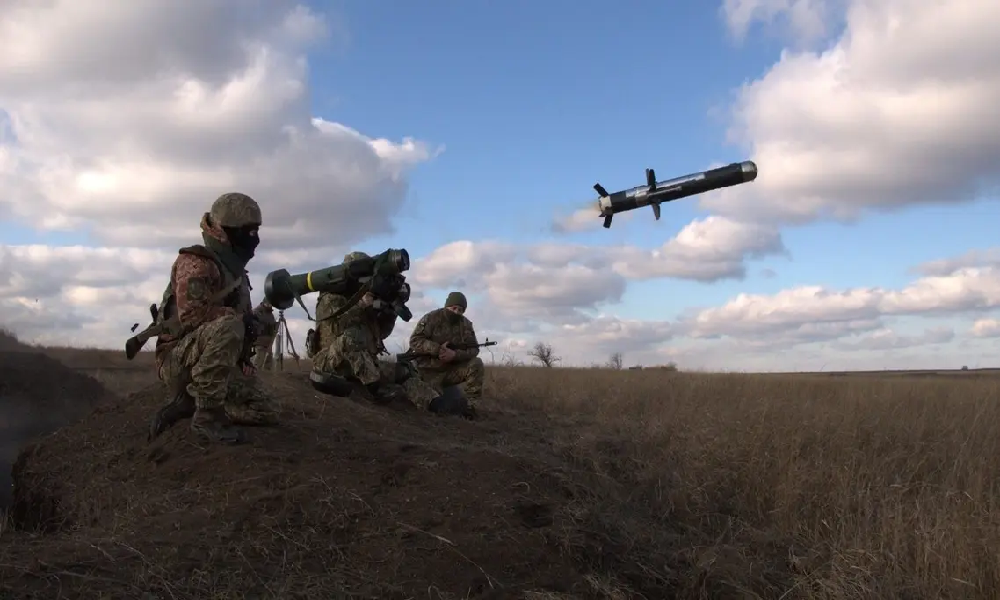 الدفاع الروسية: تدمير مستودع أسلحة في أوكرانيا