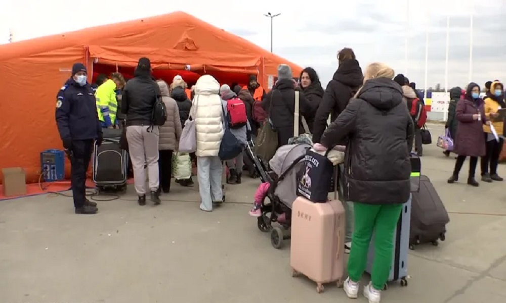 عبور أكثر من 16 ألف لاجئ من دونباس إلى روسيا