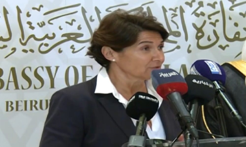 السفيرة الفرنسية: نقف الى جانب لبنان وجيشه