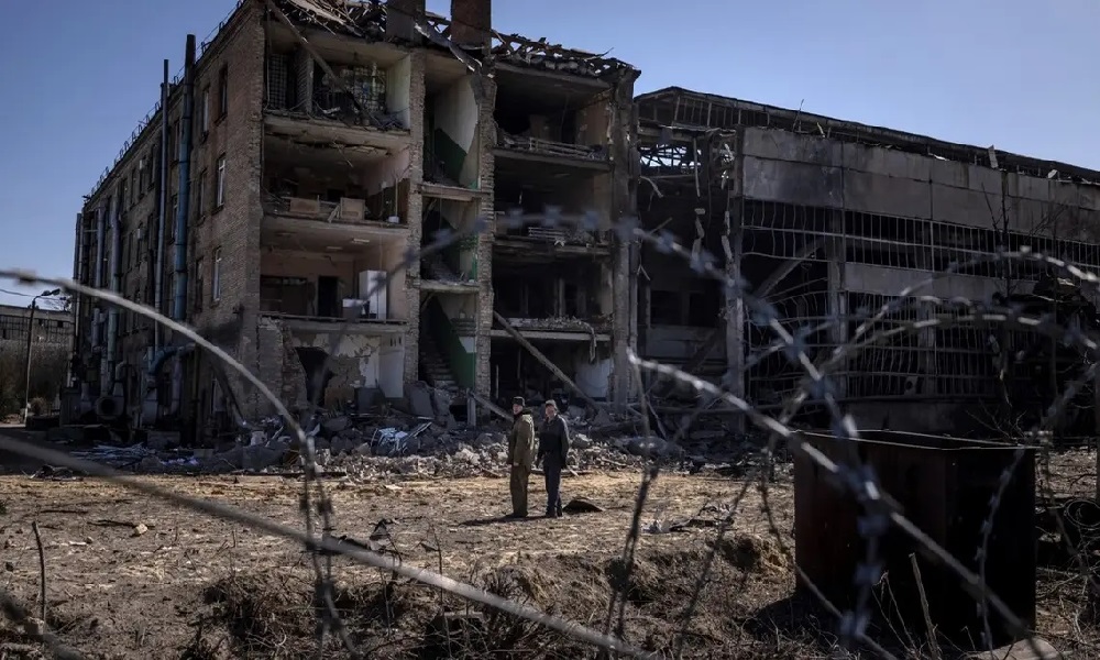 قصف أوكراني على دونيتسك.. وخطر على محطة زابوروجيا