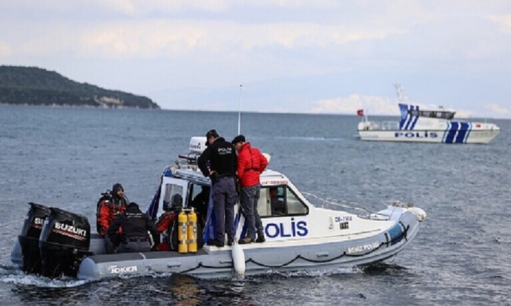 تركيا: إنقاذ 135 مهاجرًا قبالة سواحل إزمير