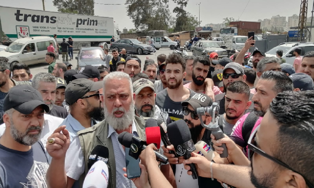 أهالي ضحايا زورق طرابلس يطالبون بمقابلة قائد الجيش!