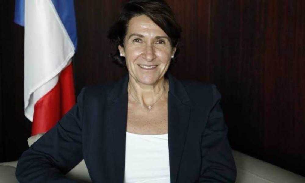السفيرة الفرنسية: اتفاق الترسيم لا يضع حدًّا لأزمة لبنان!