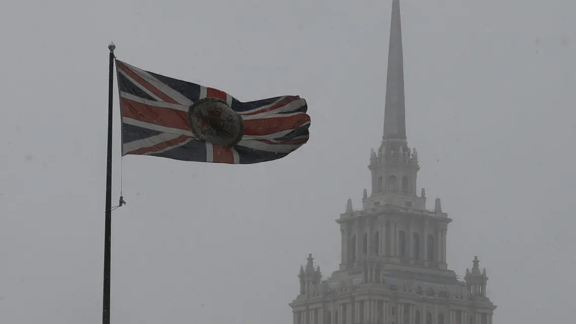 بريطانيا تتحدّث عن “طائرات مقاتلة” لأوكرانيا… وروسيا تتعهّد بالرد!