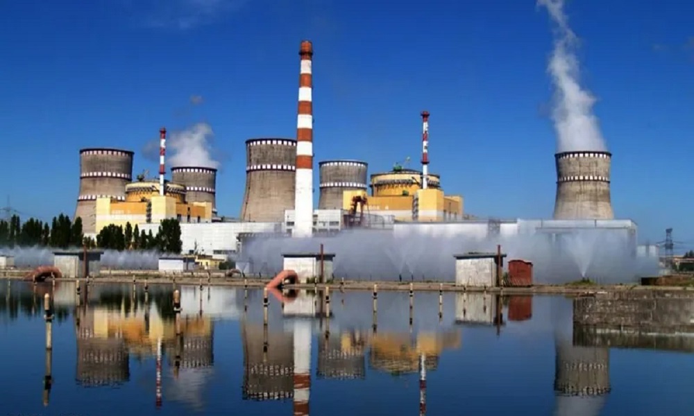 كييف تقصف منطقة محطة زابوريجيا النووية