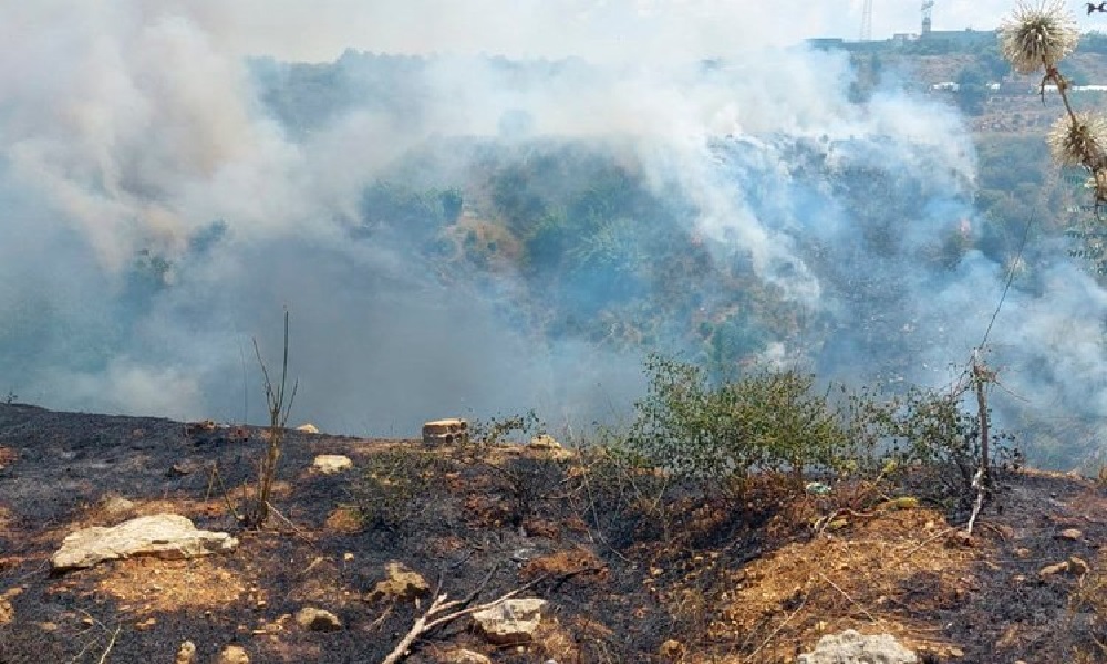 حريق كبير بين صربا ورومين في اقليم التفاح