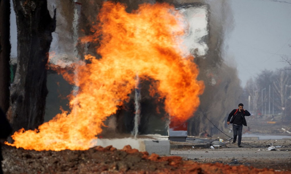 اندلاع حريق بخزان للمحروقات في دونيتسك
