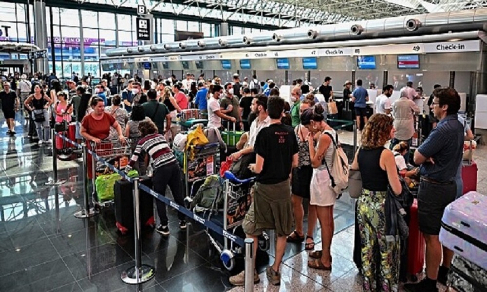 إيطاليا… إلغاء أكثر من 500 رحلة جوية