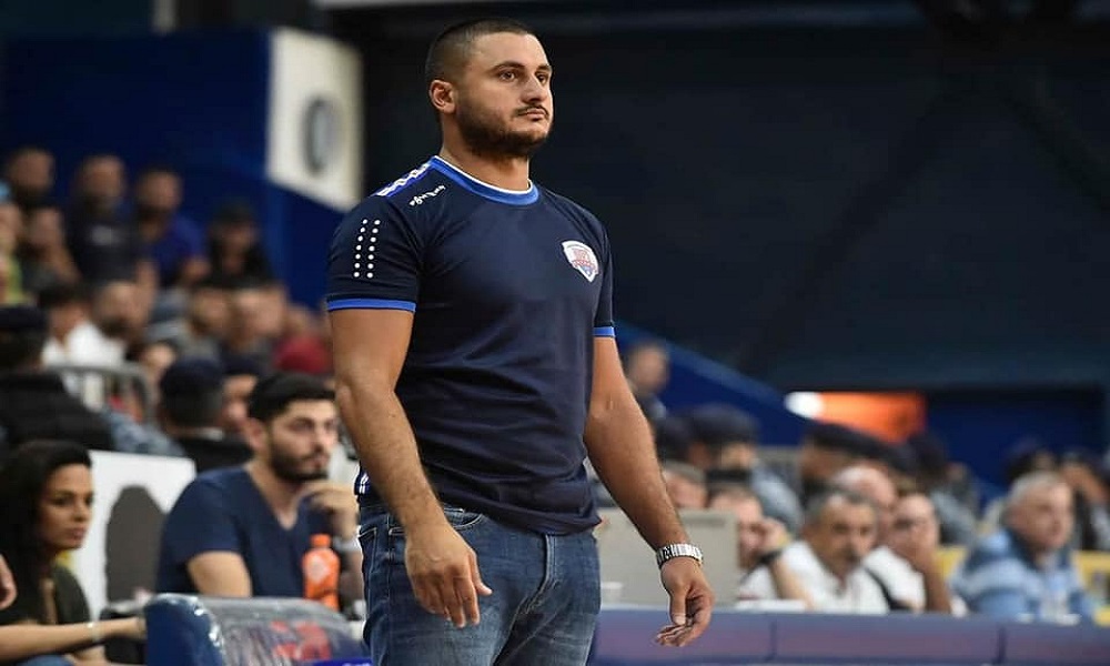 جاد الحاج يستقيل من تدريب المنتخب الوطني