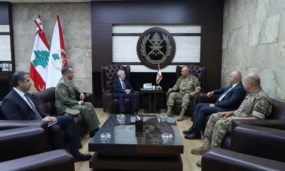 قائد الجيش التقى السفير الإسباني في لبنان
