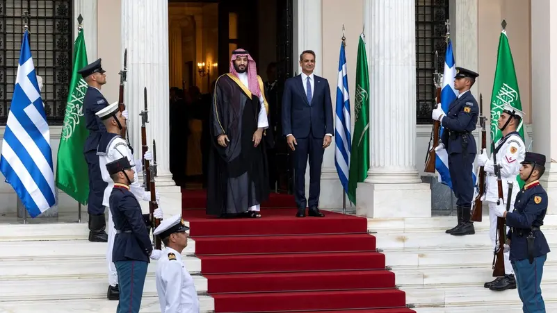 توقيع اتفاقيات عسكرية واقتصادية بين الرياض وأثينا