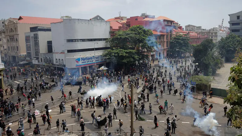تواصل الاحتجاجات في سريلانكا رغم تنحي الرئيس