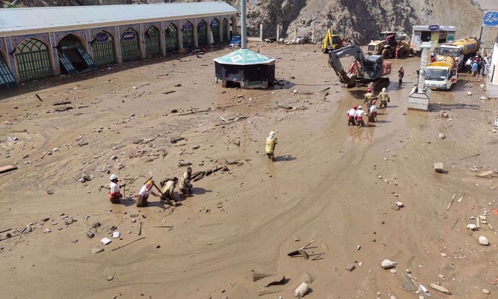 ارتفاع حصيلة ضحايا الفيضانات في إيران