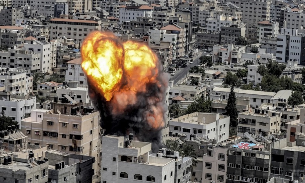 إسرائيل تتحدث عن قصف “دولة ثالثة”