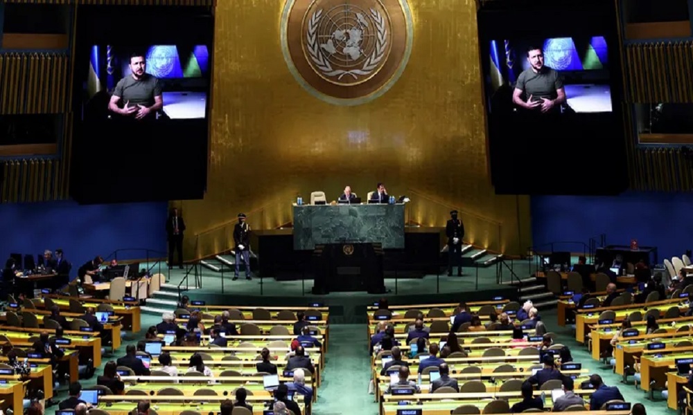 زيلينسكي للأمم المتحدة: لفرض “عقاب عادل” ضدّ روسيا