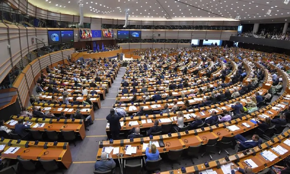 البرلمان الأوروبي: لإجراء تحقيق دولي بانتهاكات إيران