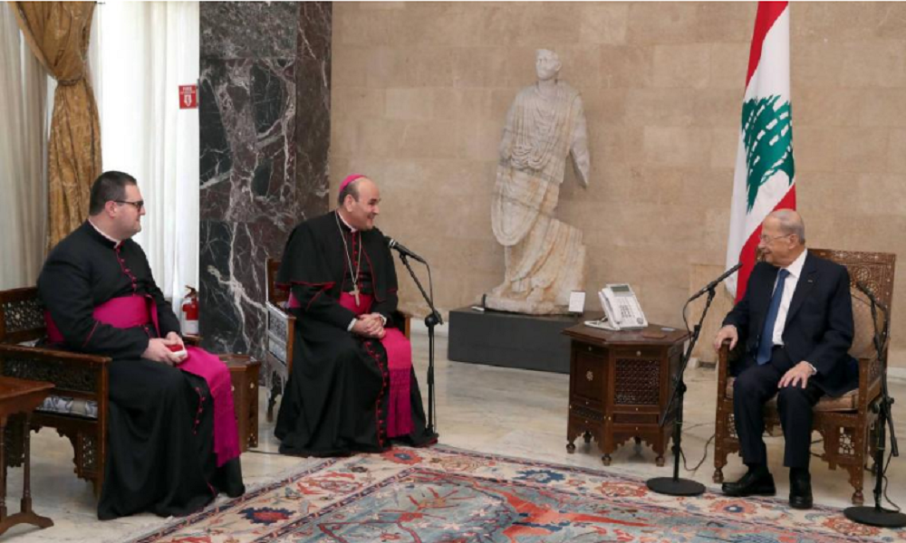 “عقل” الفاتيكان الدبلوماسي… سفيرها في لبنان