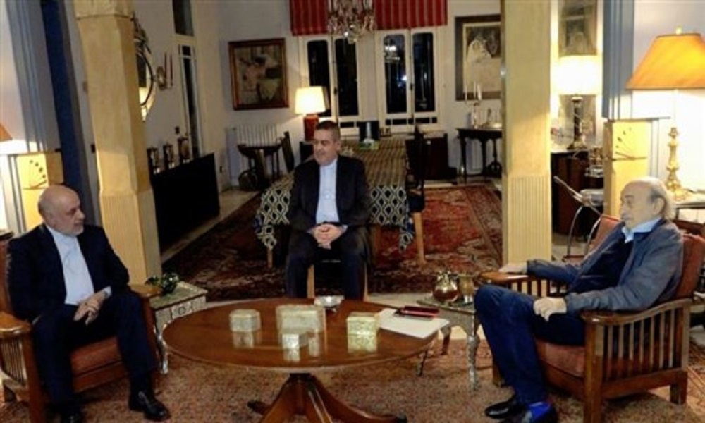 جنبلاط عرض الأوضاع العامة مع السفير الايراني