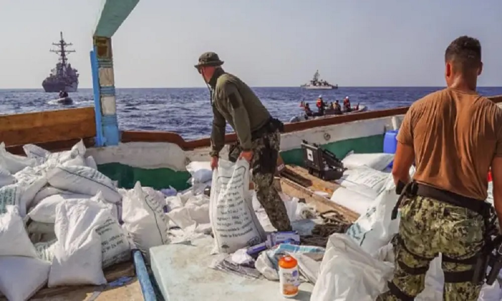 ضبط مواد متفجرة على متن سفينة متجهة إلى اليمن
