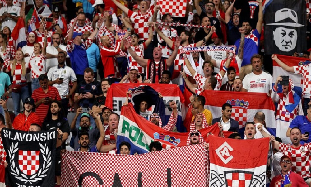 فيفا يغرّم كرواتيا بعد هتافات كراهية من جماهيرها
