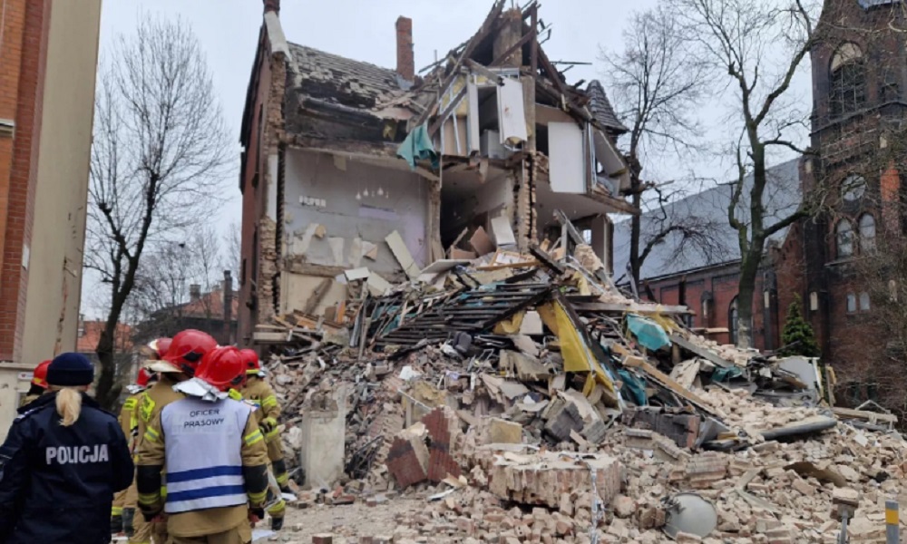جرحى في انهيار مبنى سكني في بولندا