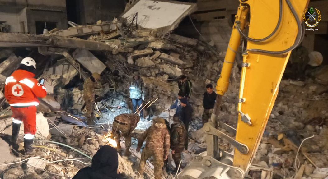 بالصور: الجيش اللبناني يواصل أعمال الإنقاذ في سوريا وتركيا