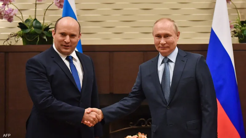 بينيت: بوتين وعد بعدم قتل زيلينسكي