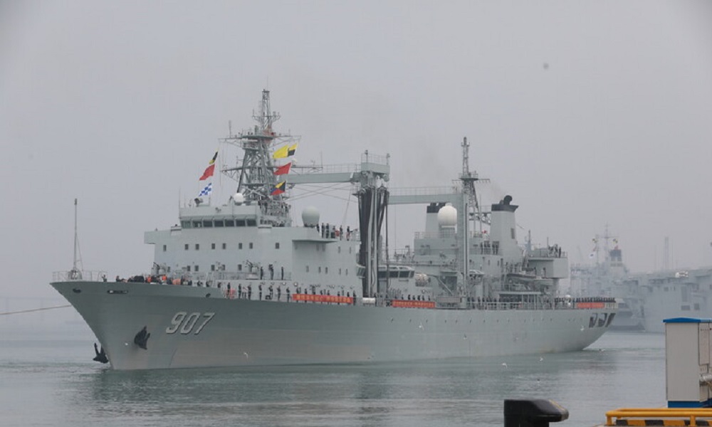 الفلبين ترصد 42 سفينة صينية حول جزيرة متنازع عليها